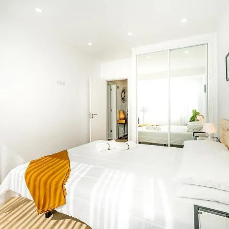 Two Bedroom Close To Train Station By Lisbon With Sintra Apartment